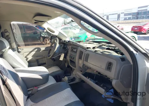 2003 Dodge Ram 1500 Slt/Laramie/St из США, поврежденный, VIN 1D7HA18N03J599606